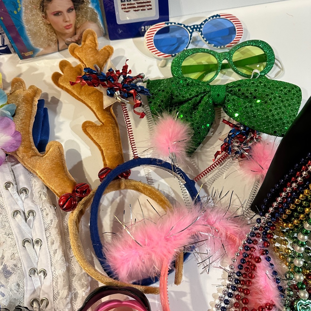 Festive Props View 5